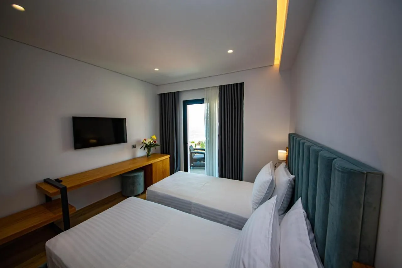 El Primero Hotel Sarande