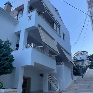 Vila Xhani Sarandë